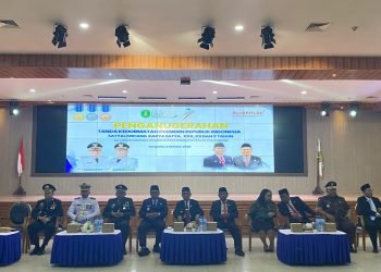 Pemkab Kutim Anugerahkan Satyalencana Karyasatya kepada 512 ASN